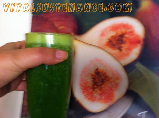 green smoothie and figs