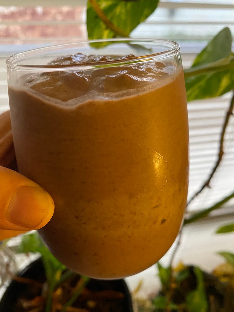 protein, fibre, fat chocolate and cherry smoothie